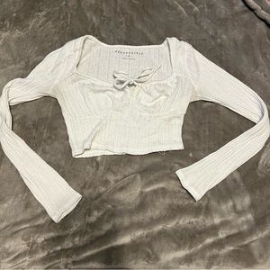Aeropostale detailed long sleeve size small